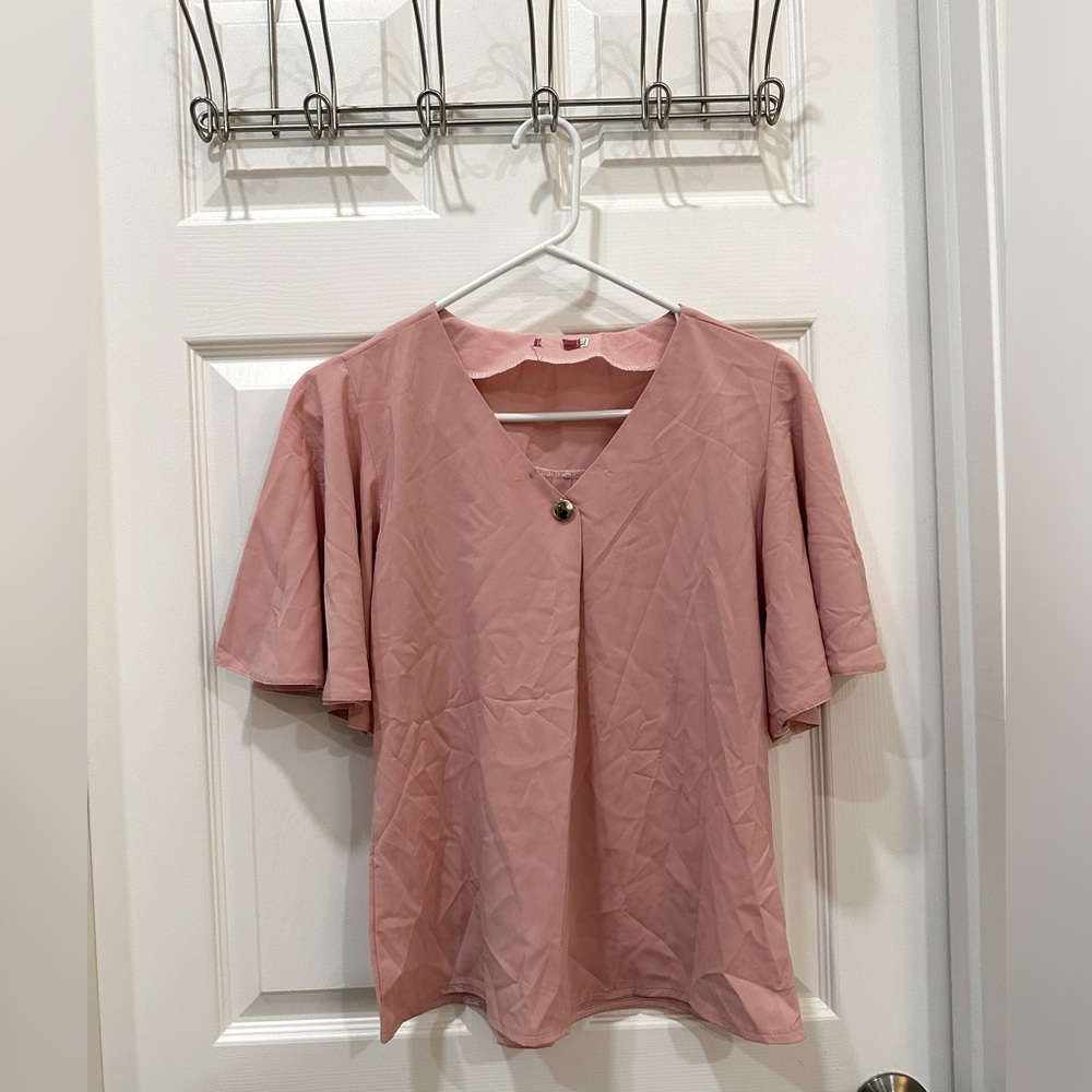 Short sleeved dusty pink blouse
